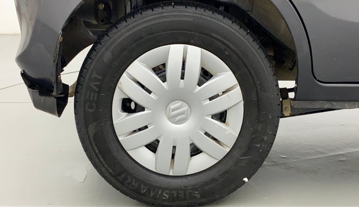 2022 Maruti Alto VXI, Petrol, Manual, 13,180 km, Right Rear Wheel