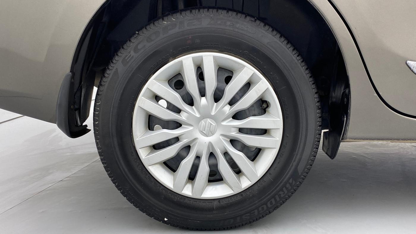 2019 Maruti Dzire VXI, Petrol, Manual, 39,701 km, Right Rear Wheel