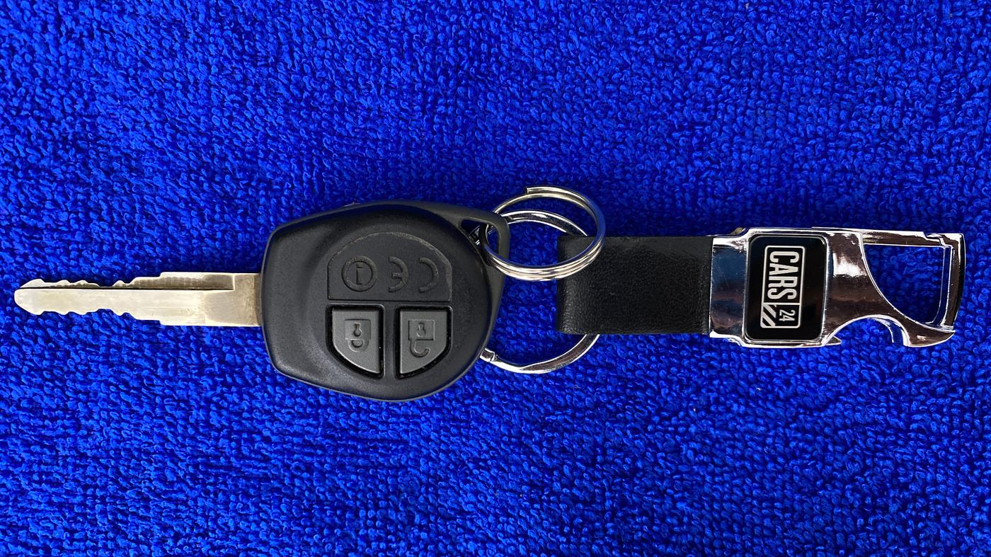 2019 Maruti Dzire VXI, Petrol, Manual, 39,701 km, Key Close Up