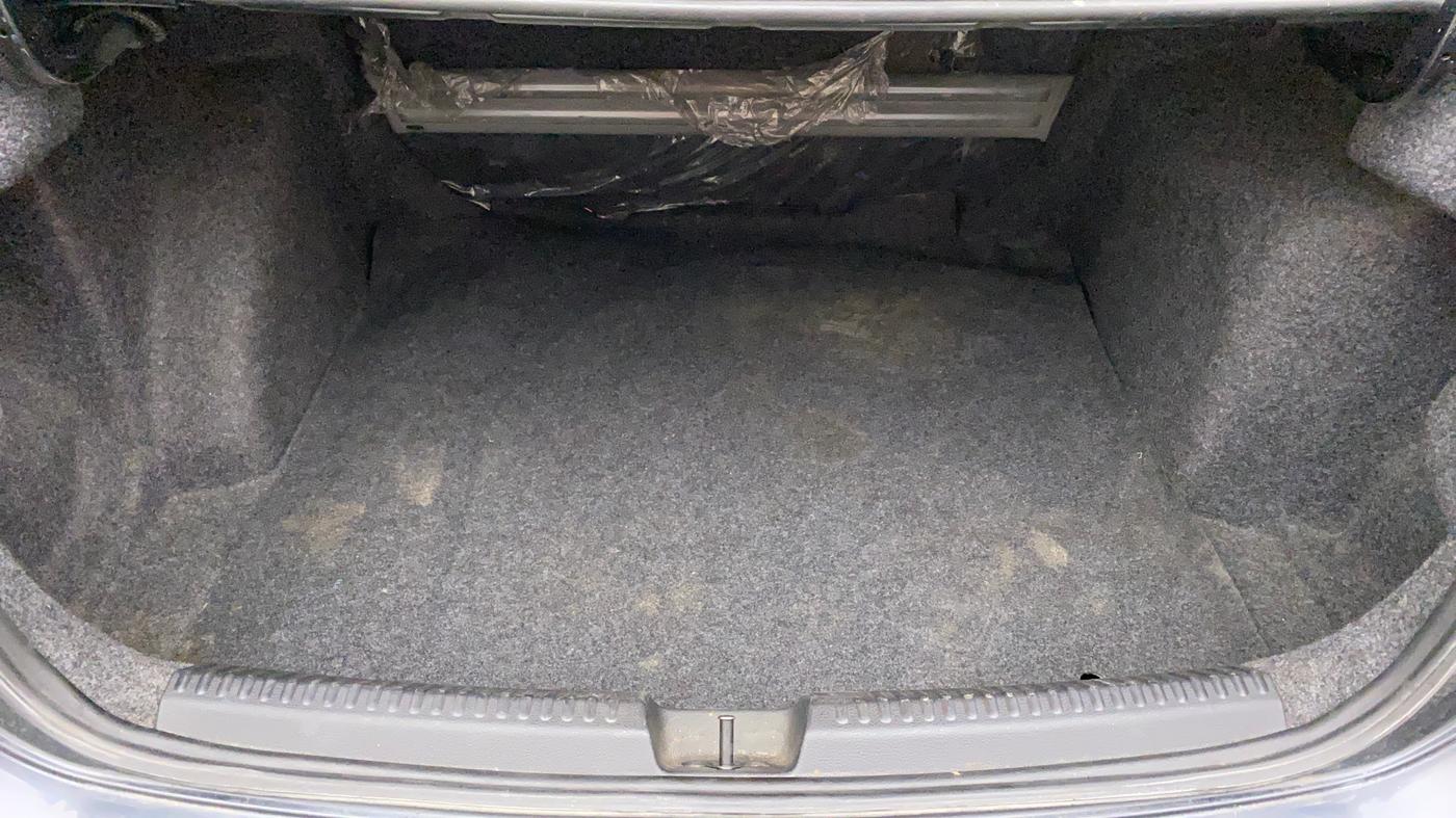 2018 Volkswagen Vento HIGHLINE DIESEL 1.5, Diesel, Manual, 1,06,080 km, Boot Inside
