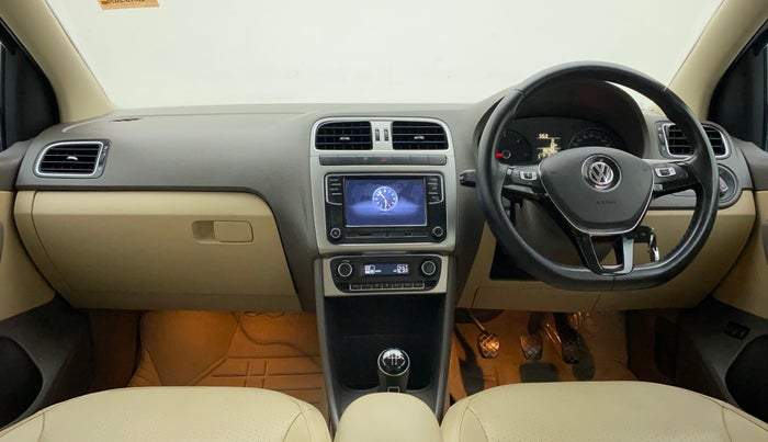 2018 Volkswagen Vento HIGHLINE DIESEL 1.5, Diesel, Manual, 1,06,080 km, Dashboard