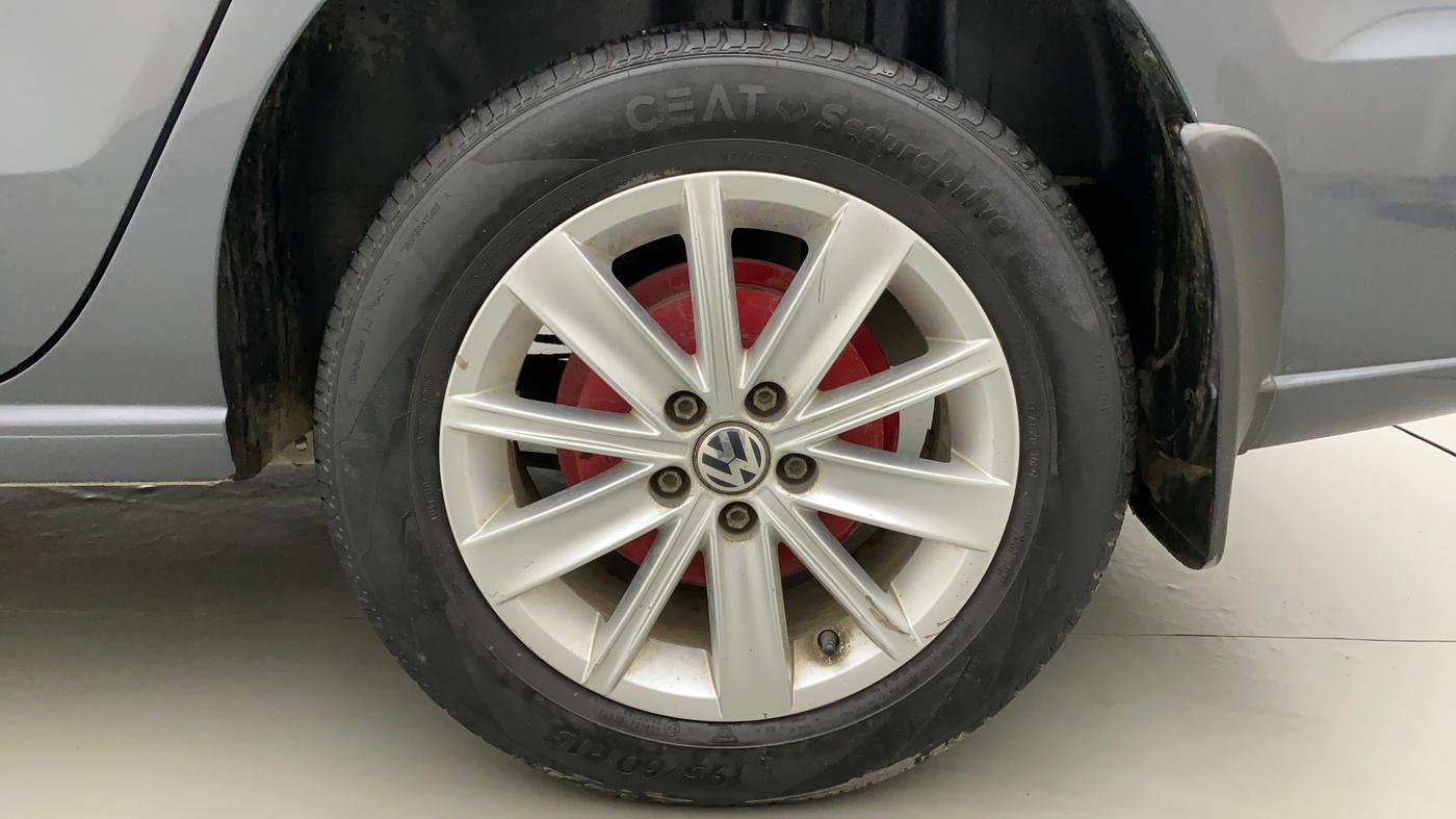 2018 Volkswagen Vento HIGHLINE DIESEL 1.5, Diesel, Manual, 1,06,080 km, Left Rear Wheel