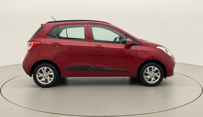 2017 Hyundai Grand i10 SPORTZ (O) 1.2 KAPPA VTVT, Petrol, Manual, 70,972 km, Right Side View