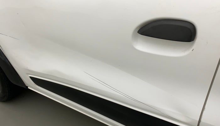 2019 Renault Kwid RXL, Petrol, Manual, 32,860 km, Front passenger door - Slightly dented