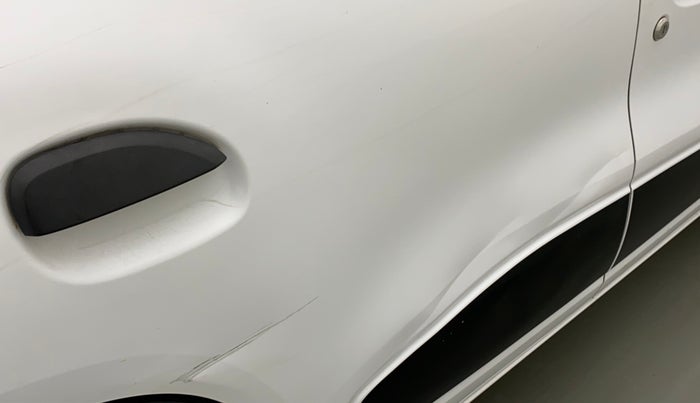 2019 Renault Kwid RXL, Petrol, Manual, 32,860 km, Right rear door - Slightly dented