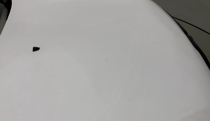 2019 Renault Kwid RXL, Petrol, Manual, 32,860 km, Bonnet (hood) - Slightly dented