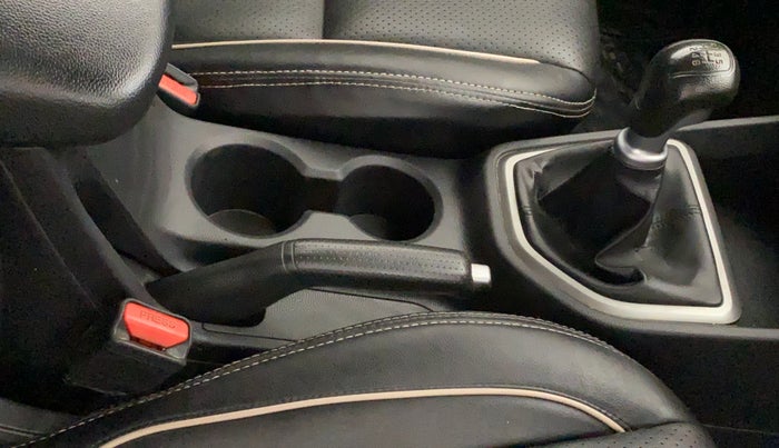 2016 Hyundai Creta  SX 1.6 Petrol , Petrol, Manual, 85,737 km, Gear Lever