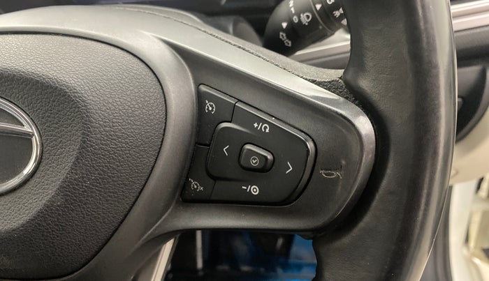 2021 Tata ALTROZ XZ PLUS DIESEL, Diesel, Manual, 48,136 km, Adaptive Cruise Control