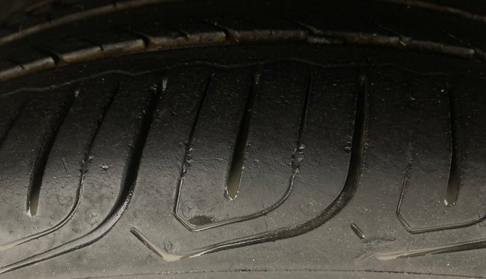 2021 Tata ALTROZ XZ PLUS DIESEL, Diesel, Manual, 48,136 km, Right Front Tyre Tread