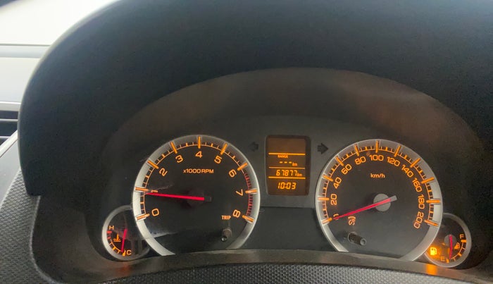 2014 Maruti Swift VXI, Petrol, Manual, 67,839 km, Odometer Image