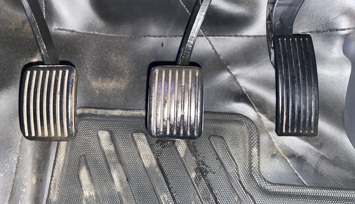 2024 Hyundai AURA S 1.2, Petrol, Manual, 2,413 km, Pedals