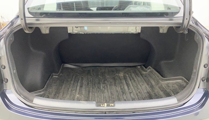 2024 Hyundai AURA S 1.2, Petrol, Manual, 2,413 km, Boot Inside