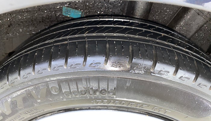 2024 Hyundai AURA S 1.2, Petrol, Manual, 2,413 km, Left Rear Tyre Tread