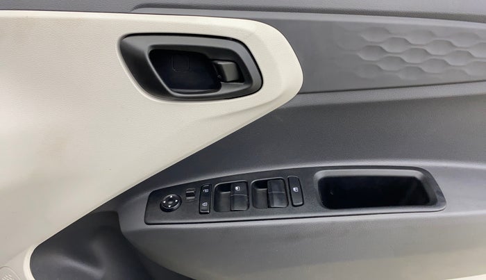 2024 Hyundai AURA S 1.2, Petrol, Manual, 2,413 km, Driver Side Door Panels Control