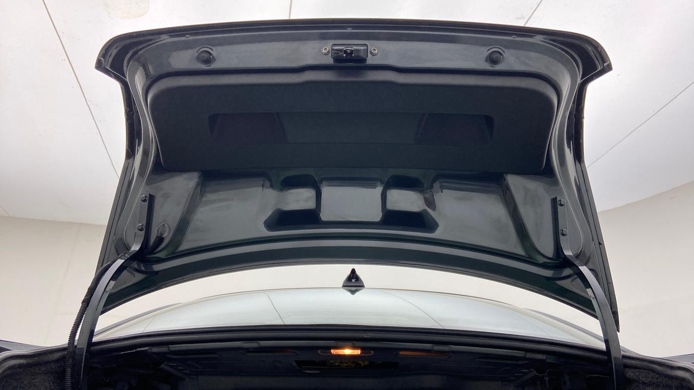 2021 Volkswagen Vento HIGHLINE PLUS 1.0L TSI AT, Petrol, Automatic, 17,712 km, Boot Door Open