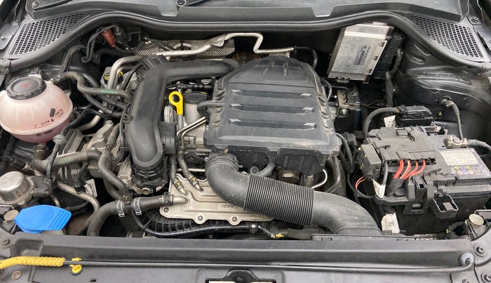 2021 Volkswagen Vento HIGHLINE PLUS 1.0L TSI AT, Petrol, Automatic, 17,712 km, Open Bonet