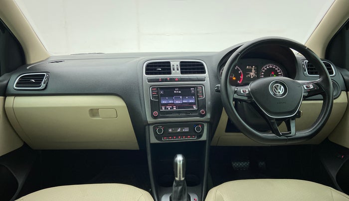 2021 Volkswagen Vento HIGHLINE PLUS 1.0L TSI AT, Petrol, Automatic, 17,712 km, Dashboard