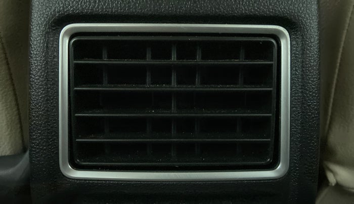 2021 Volkswagen Vento HIGHLINE PLUS 1.0L TSI AT, Petrol, Automatic, 17,712 km, Rear AC Vents