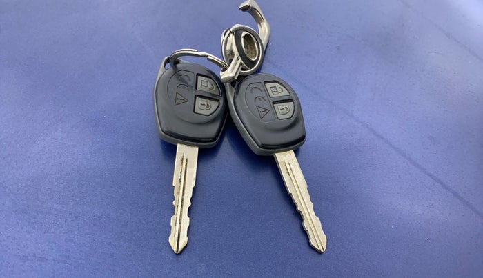 2019 Maruti Baleno DELTA PETROL 1.2, Petrol, Manual, 36,472 km, Key Close Up