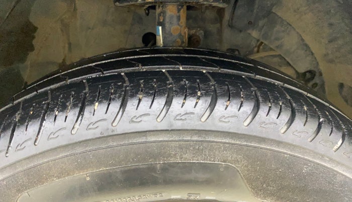 2019 Maruti Baleno DELTA PETROL 1.2, Petrol, Manual, 36,472 km, Right Front Tyre Tread