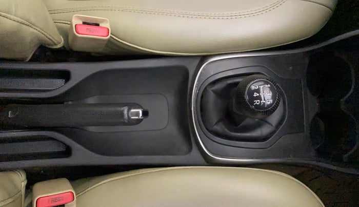 2014 Honda City 1.5L I-VTEC SV, CNG, Manual, 1,02,780 km, Gear Lever
