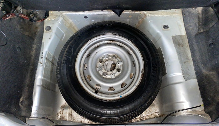 2018 Tata Tiago XM DIESEL, Diesel, Manual, 1,19,988 km, Spare Tyre