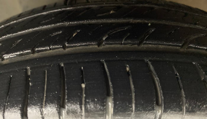 2017 Tata Nano TWIST XTA, Petrol, Automatic, 38,118 km, Left Front Tyre Tread