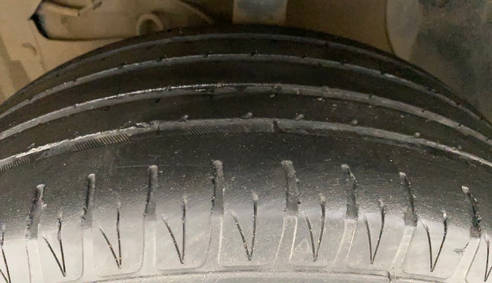 2020 Toyota URBAN CRUISER PREMIUM GRADE AT, Petrol, Automatic, 60,572 km, Left Front Tyre Tread