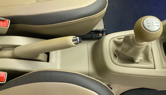 2012 Maruti Swift Dzire VXI, Petrol, Manual, 32,074 km, Gear Lever