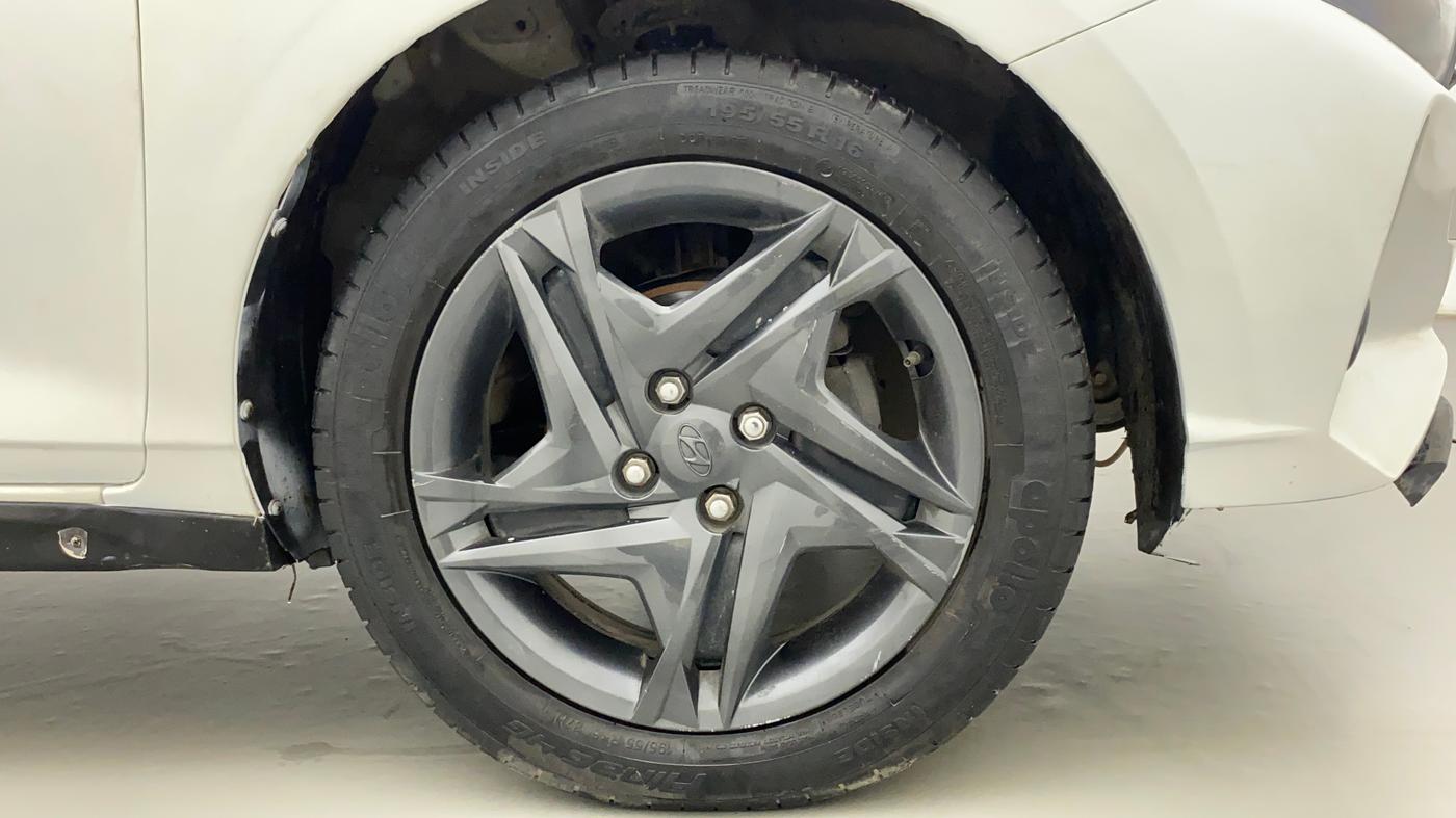 2020 Hyundai NEW I20 SPORTZ 1.5 MT, Diesel, Manual, 49,583 km, Right Front Wheel