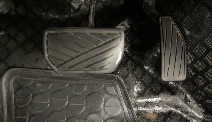 2016 Maruti Celerio ZXI AMT, Petrol, Automatic, 89,116 km, Pedals