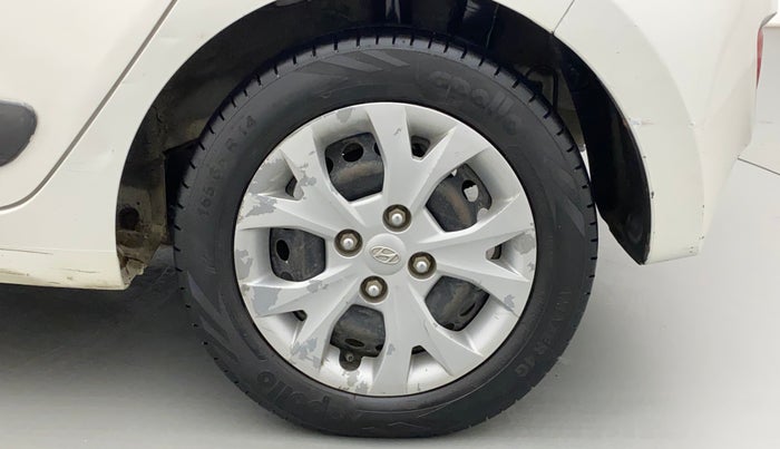 2015 Hyundai Grand i10 MAGNA 1.2 KAPPA VTVT, CNG, Manual, 1,03,121 km, Left Rear Wheel