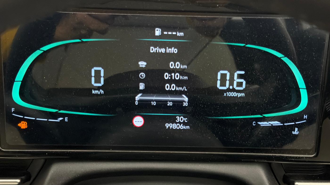 2023 Hyundai Verna SX (O)1.5 VTVT, Petrol, Manual, 99,797 km, Odometer Image