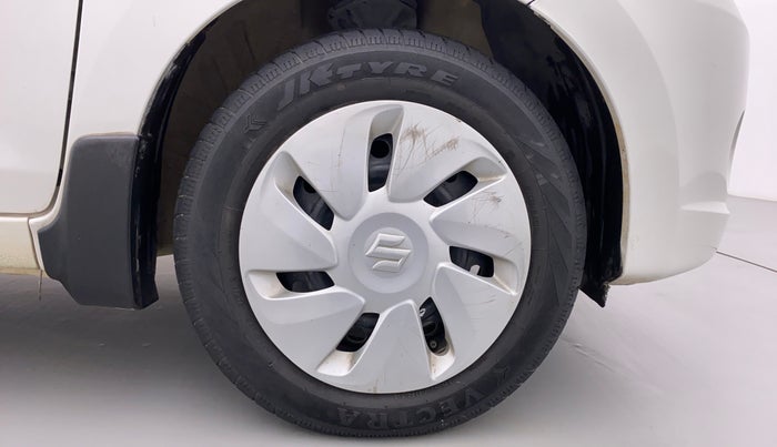 2015 Maruti Celerio VXI d, Petrol, Manual, 40,682 km, Right Front Wheel