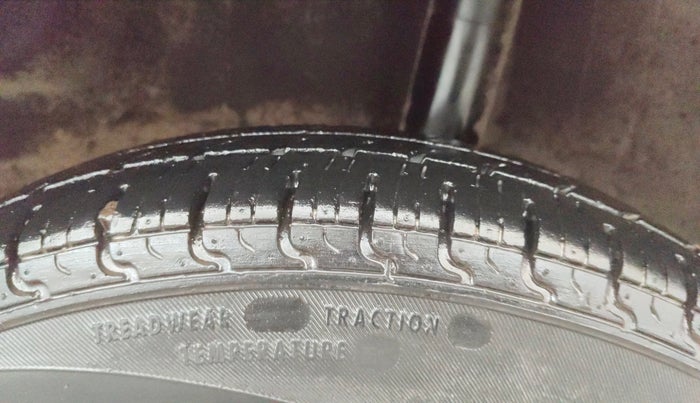 2017 Datsun Redi Go T (O), Petrol, Manual, 17,451 km, Left Rear Tyre Tread