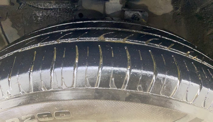 2017 Maruti Celerio ZXI AMT, Petrol, Automatic, 38,772 km, Left Front Tyre Tread