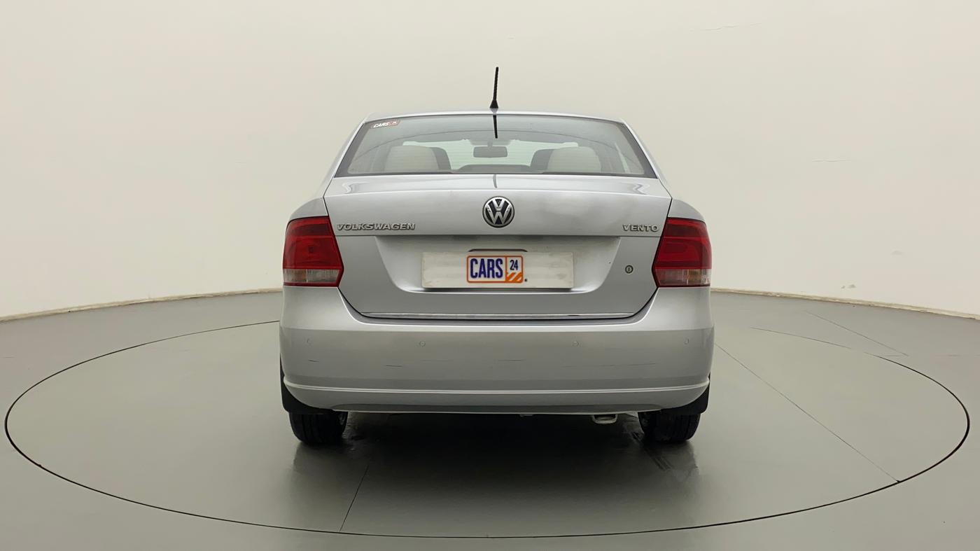 2013 Volkswagen Vento HIGHLINE 1.6 MPI, Petrol, Manual, 76,081 km, Back/Rear