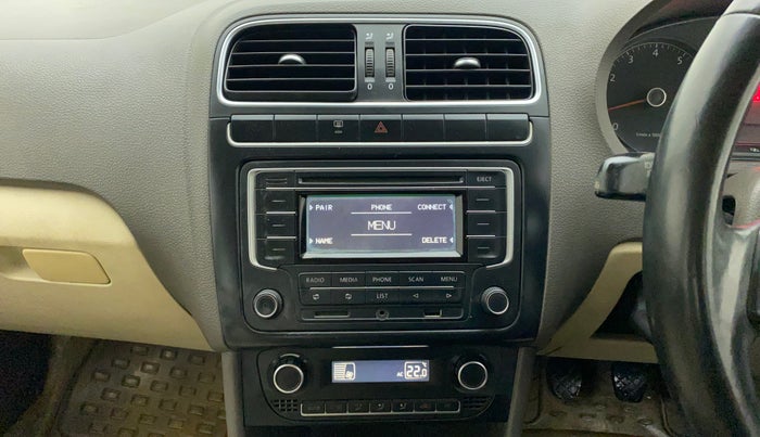 2013 Volkswagen Vento HIGHLINE 1.6 MPI, Petrol, Manual, 76,081 km, Air Conditioner