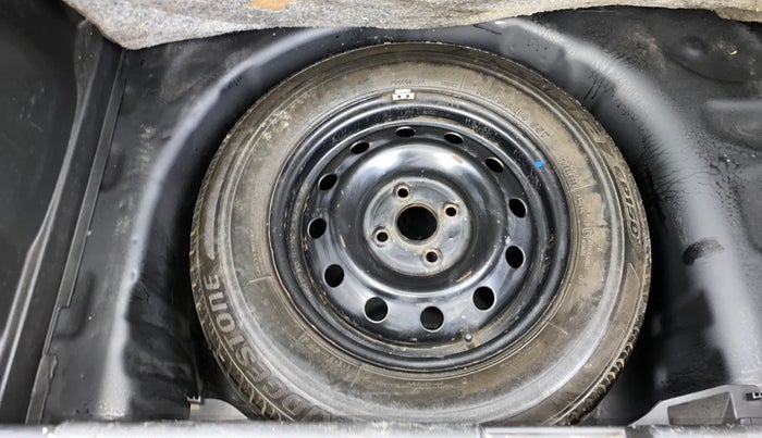 2020 Maruti Swift VXI AMT, Petrol, Automatic, 81,459 km, Spare Tyre