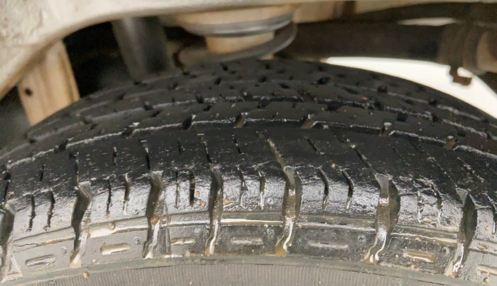 2011 Maruti Alto K10 VXI, Petrol, Manual, 34,213 km, Left Rear Tyre Tread