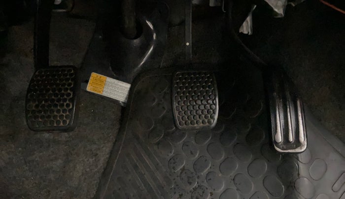 2011 Maruti Alto K10 VXI, Petrol, Manual, 34,213 km, Pedals