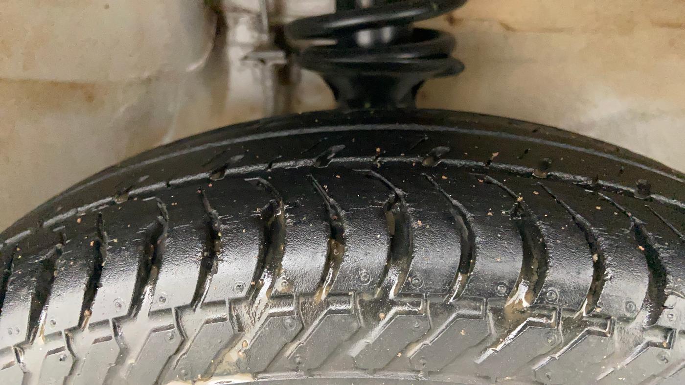 2011 Maruti Alto K10 VXI, Petrol, Manual, 34,213 km, Right Front Tyre Tread