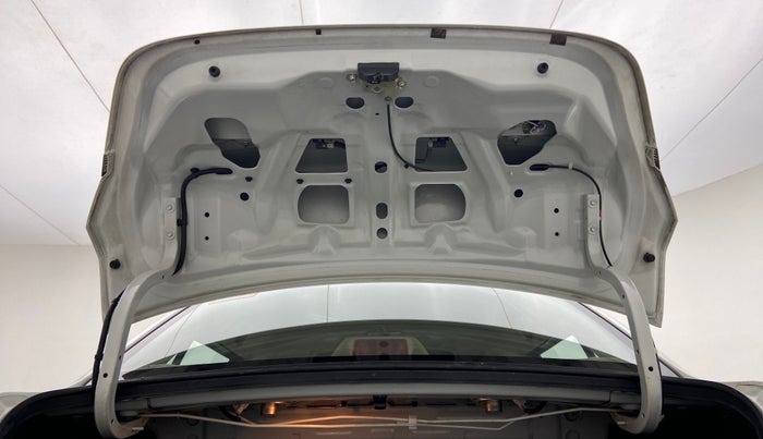 2013 Maruti Swift Dzire VXI, Petrol, Manual, 61,919 km, Boot Door Open
