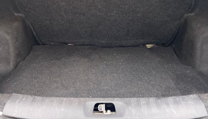 2013 Maruti Swift Dzire VXI, Petrol, Manual, 61,919 km, Boot Inside