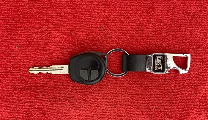 2013 Maruti Swift Dzire VXI, Petrol, Manual, 61,919 km, Key Close Up
