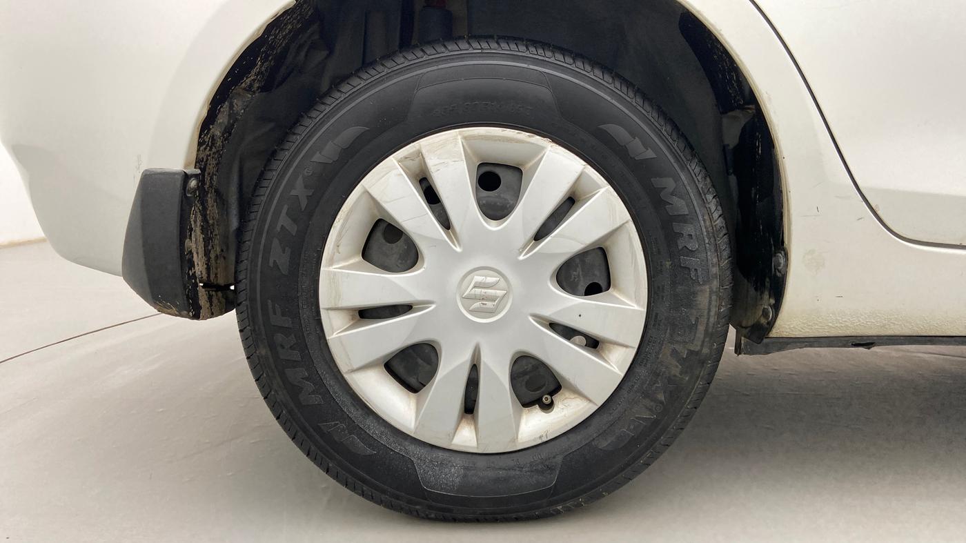 2013 Maruti Swift Dzire VXI, Petrol, Manual, 61,919 km, Right Rear Wheel