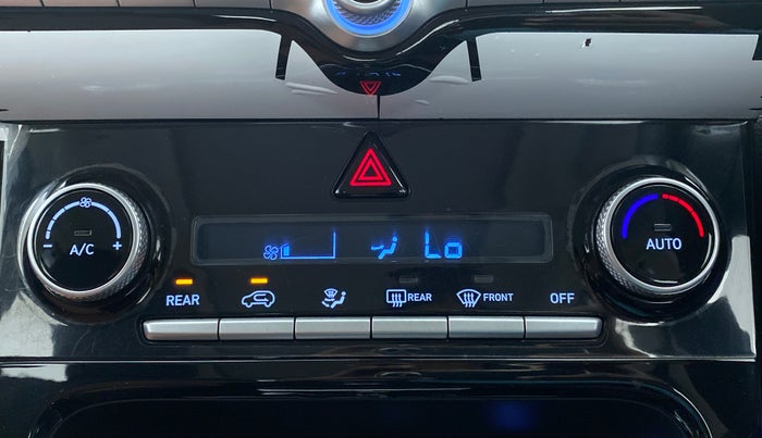 2022 Hyundai ALCAZAR PRESTIGE 2.0 MT 7STR, Petrol, Manual, 9,042 km, Automatic Climate Control