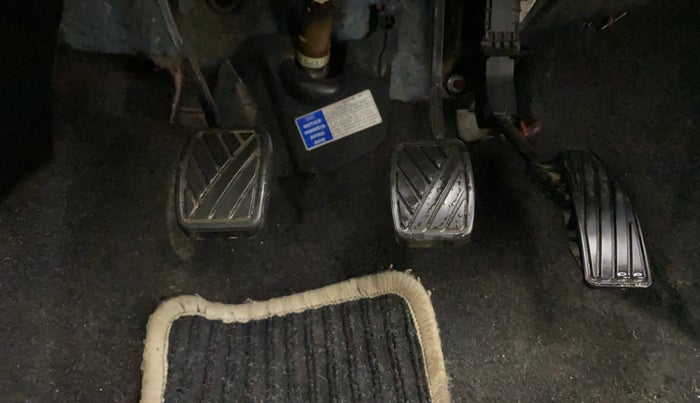 2018 Maruti Swift VXI, Petrol, Manual, 75,660 km, Pedals