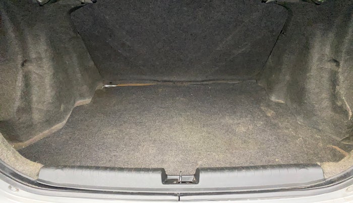 2013 Honda Amaze 1.2L I-VTEC E, Petrol, Manual, 93,211 km, Boot Inside