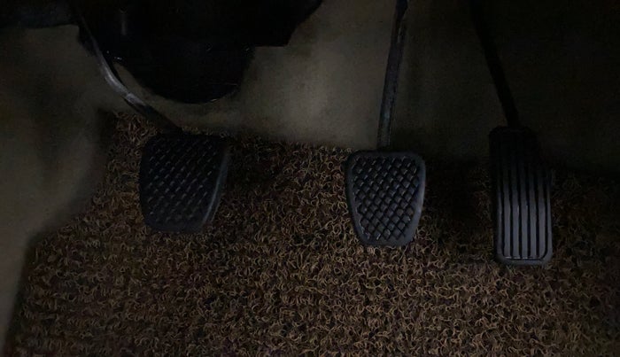 2013 Honda Amaze 1.2L I-VTEC E, Petrol, Manual, 93,211 km, Pedals